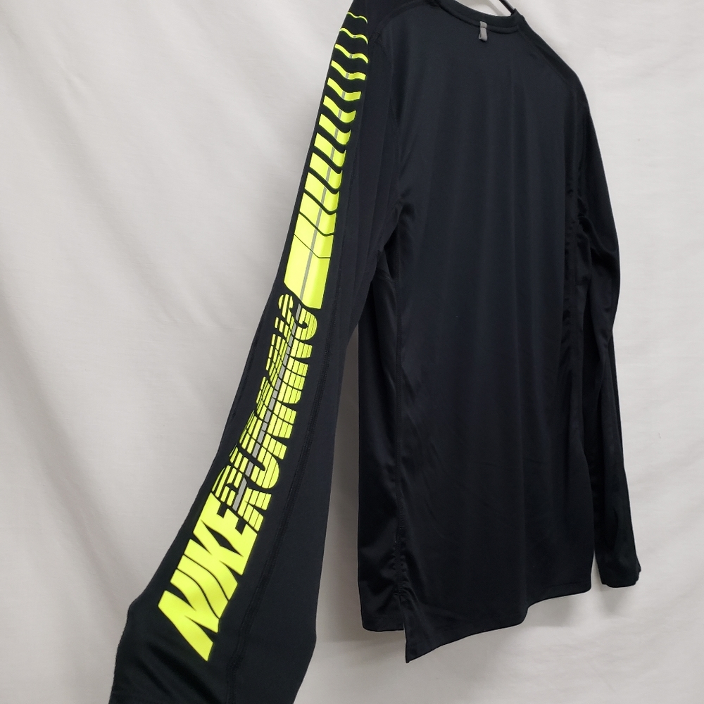 Nike Dri-Fit Top - Picture 3 of 8